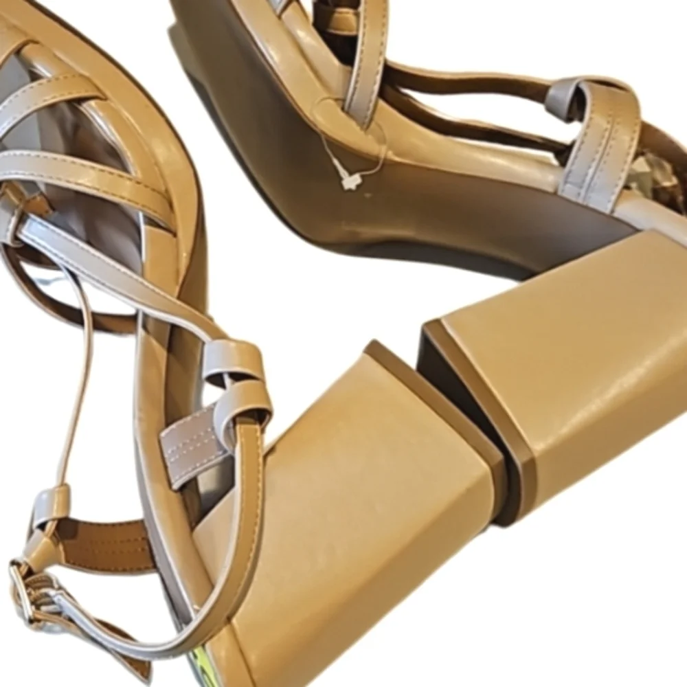 NEW! KENSIE Leilany Strappy Vegan Leather Platform Sandals 9.